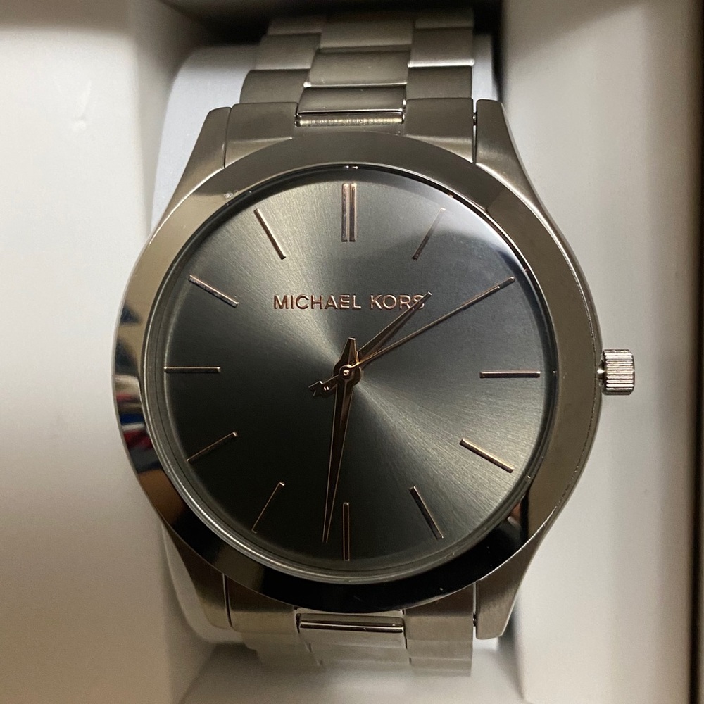 Beautiful Brand New Michael Kors Watch!